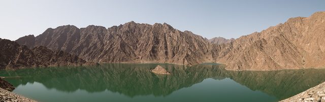 Representative photo of mountains in the UAE, not Jabal Maşbaḩ