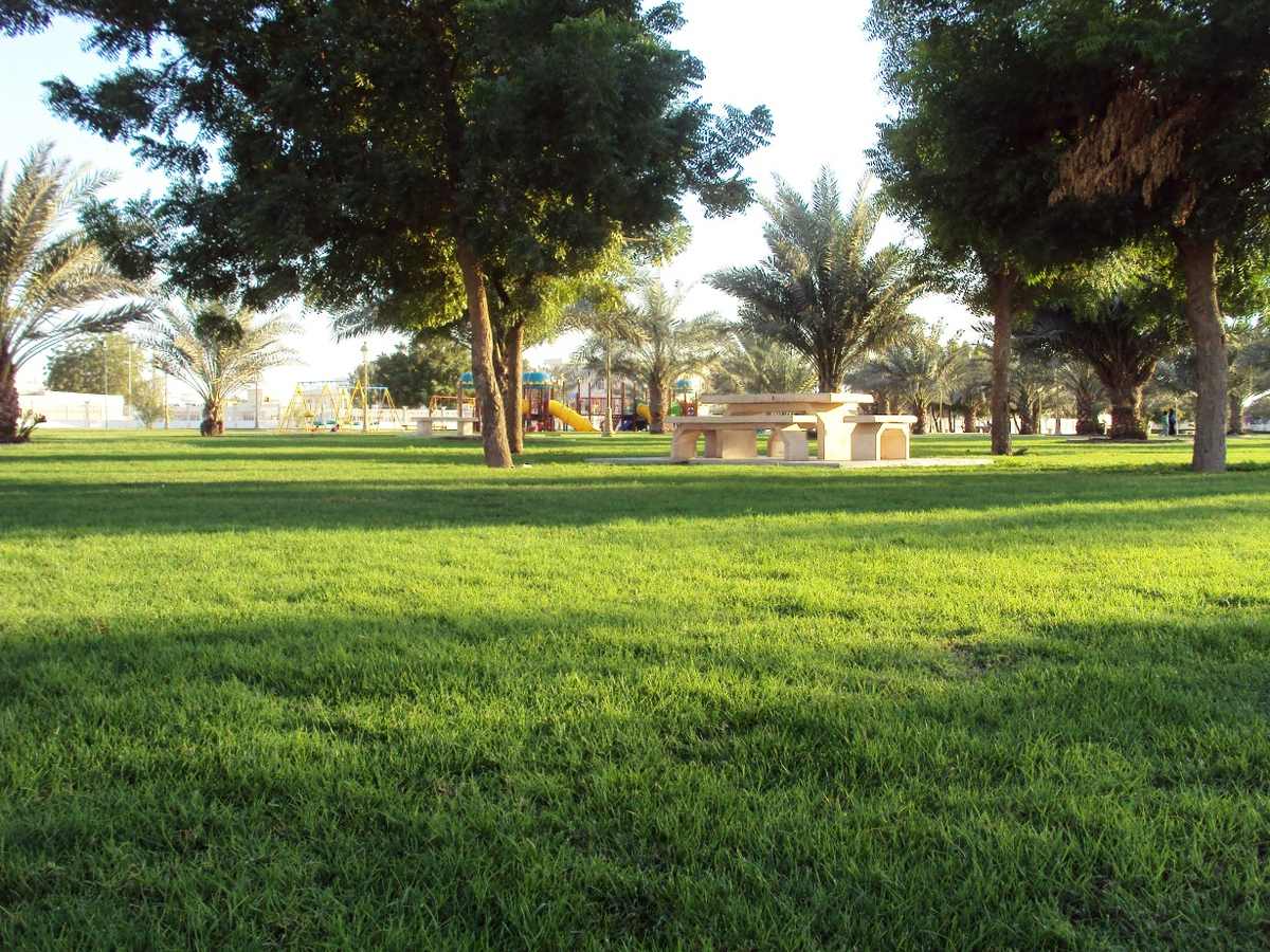 Al Azra Park — Al Azrah Park, Sharjah - panoramio (1).jpg