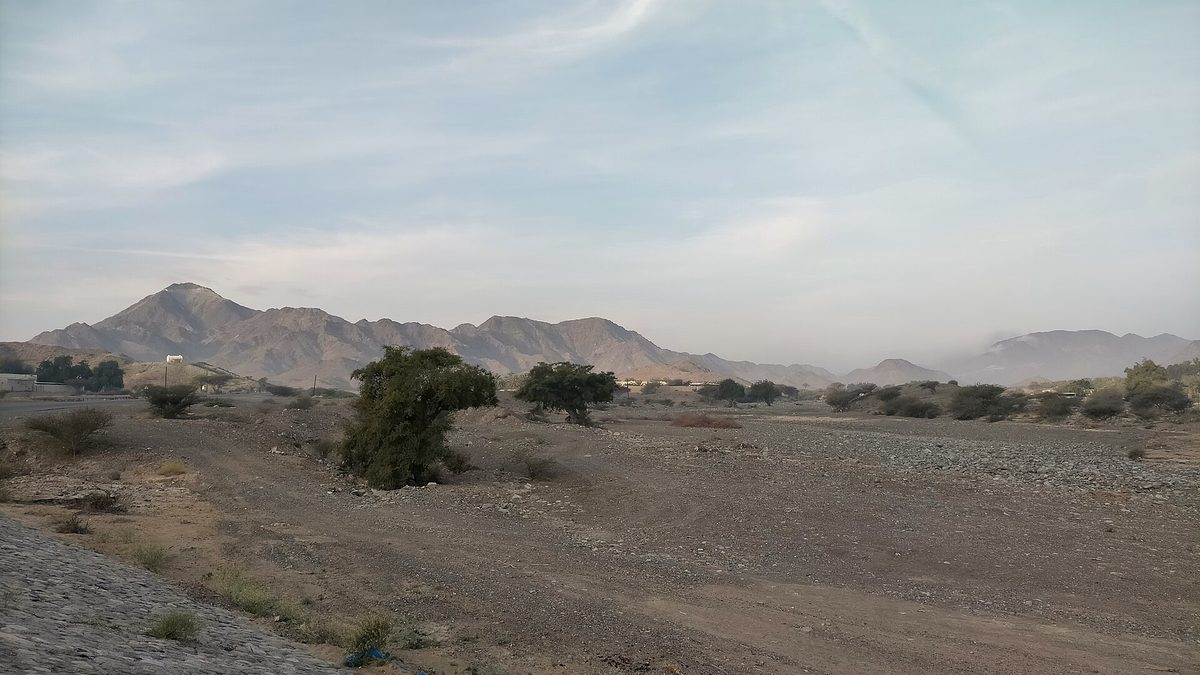 Jabal Bū Faraj — Confluence of the Wadi Al Qor and the Wadi Bu Faraj.jpg