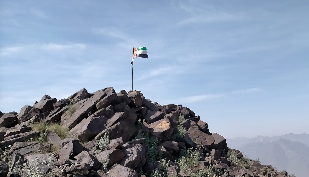 Jabal Khawr Fakkan — Jabal Khawr Fakkān - Summit.jpg