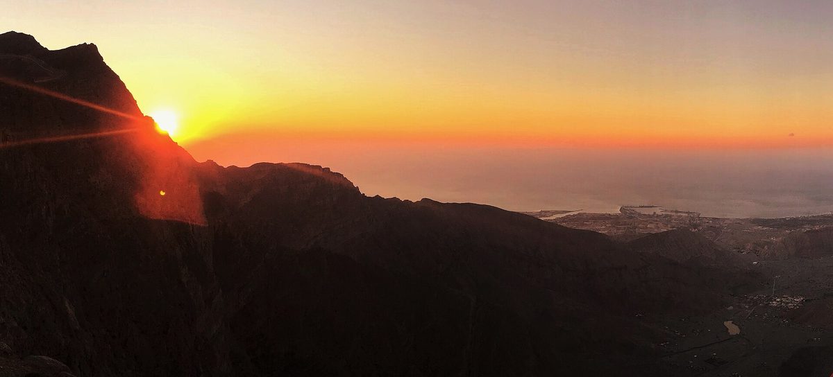 Jabal Rahabah — Jabal Rahabah sunset, Khor Khwair (Emirate of Ras al-Khaimah), Persian Gulf, Wadi Ghalilah - The best view comes after the hardest climb - Malavika Mahesh - Wiki Loves Earth - Participation Entry (cropped).jpg