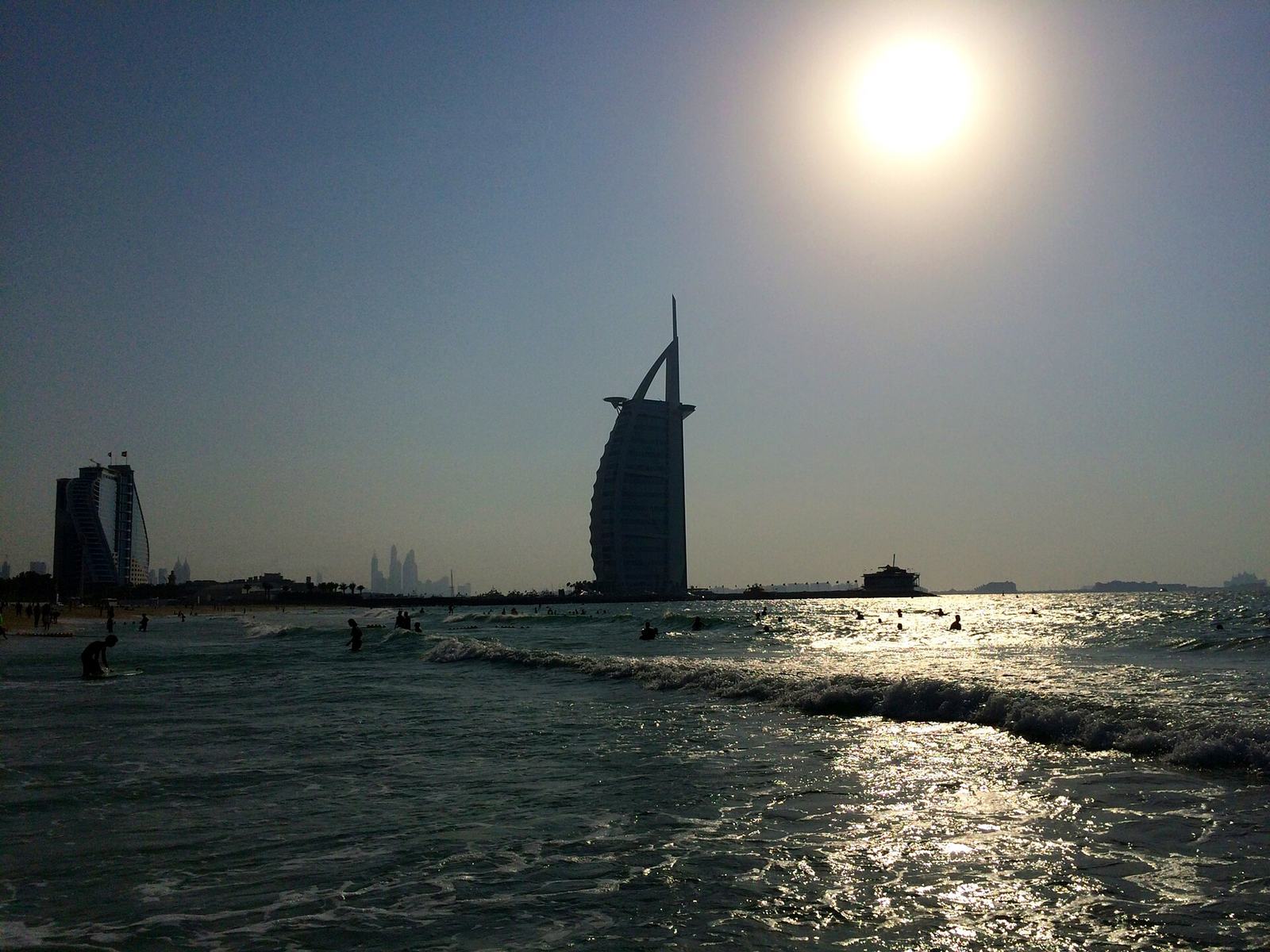 Jumeirah Public Beach — Jumeirah Beach - panoramio.jpg