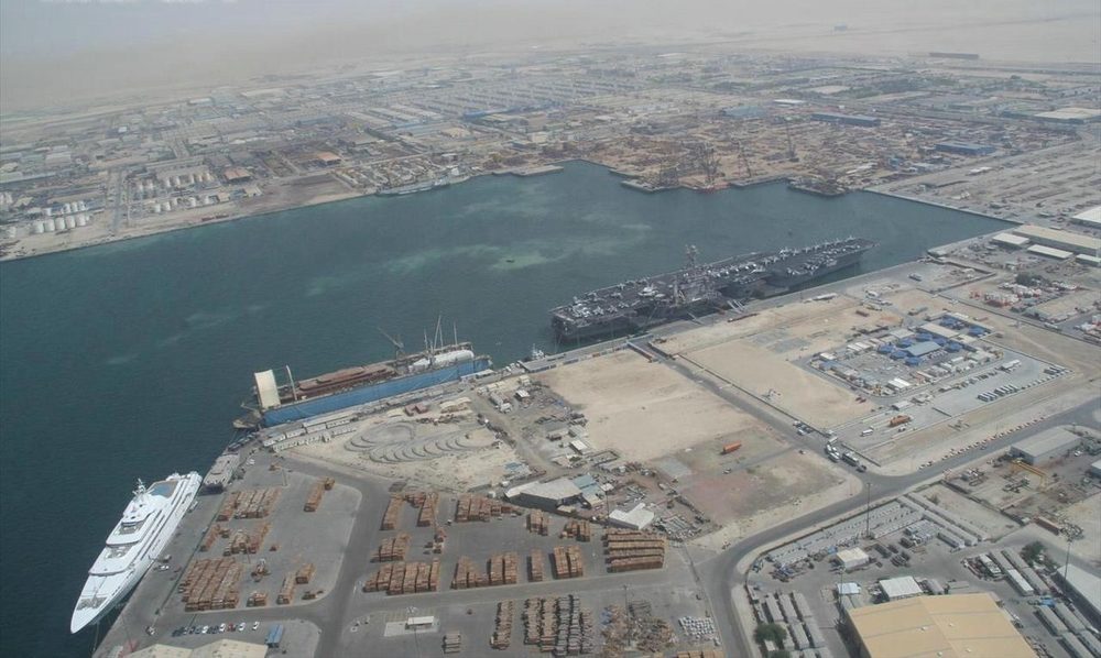 Port of Jebel Ali — Port Jebel Ali on 1 May 2007 Pict 1.jpg
