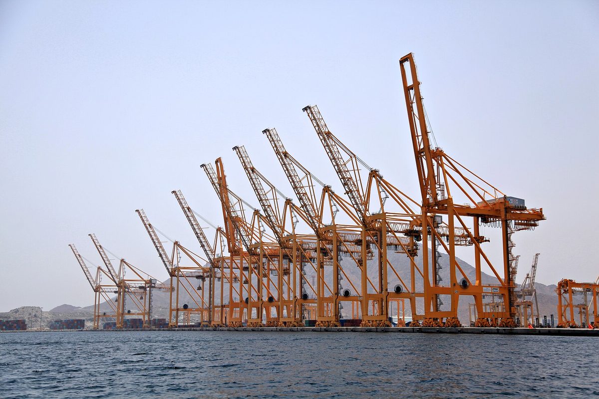 Port of Khor Fakkan — Cranes at Khorfakkan Port.jpg