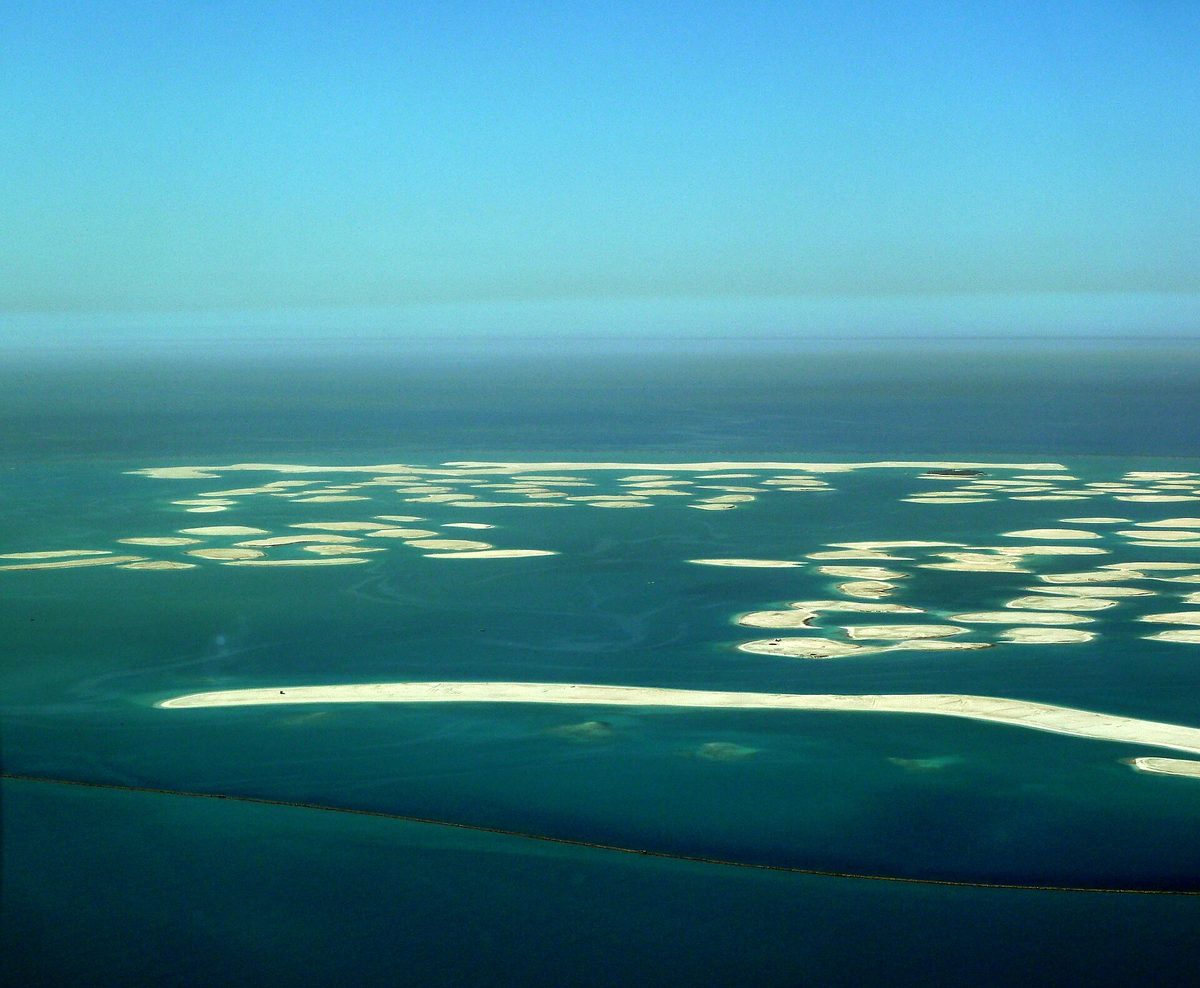 South Africa Island — 2011-03-23 – The World – Artificial Islands – America, Atlantic and Africa - العالم - الجزر الاصطناعية - الأمريكية ، والمحيط الأطلسي وأفريقيا - panoramio.jpg