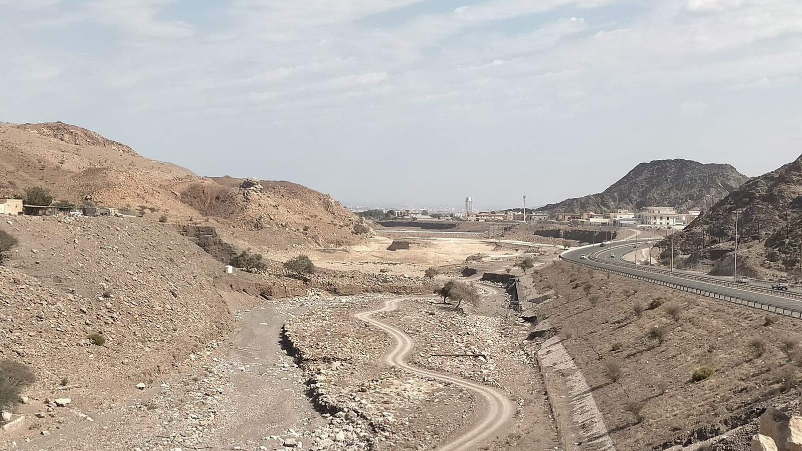 Wadi Al Fay — Wadi Al Fay - Near Zahir As Safwah, Emirate of Fujairah - 1.jpg